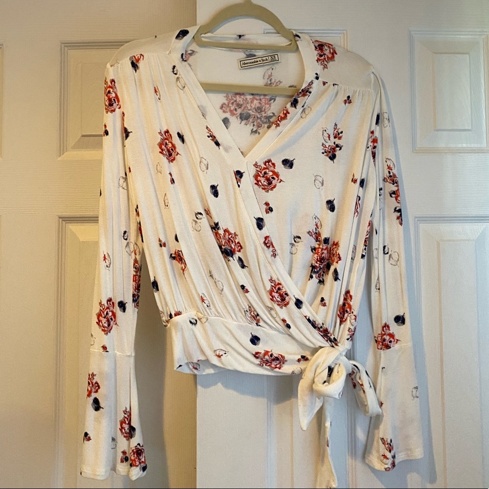 Abercrombie floral blouse